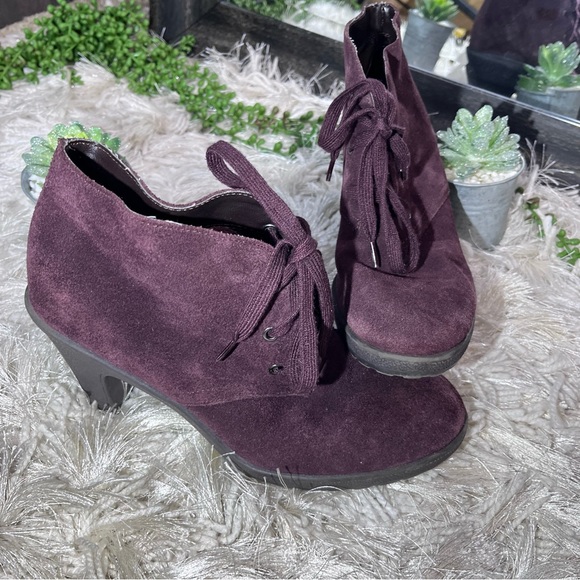 Aerosoles Ruffalo Suede Lace Up Bootie - EGGPLANT PURPLE - Size 8M - Picture 3 of 16